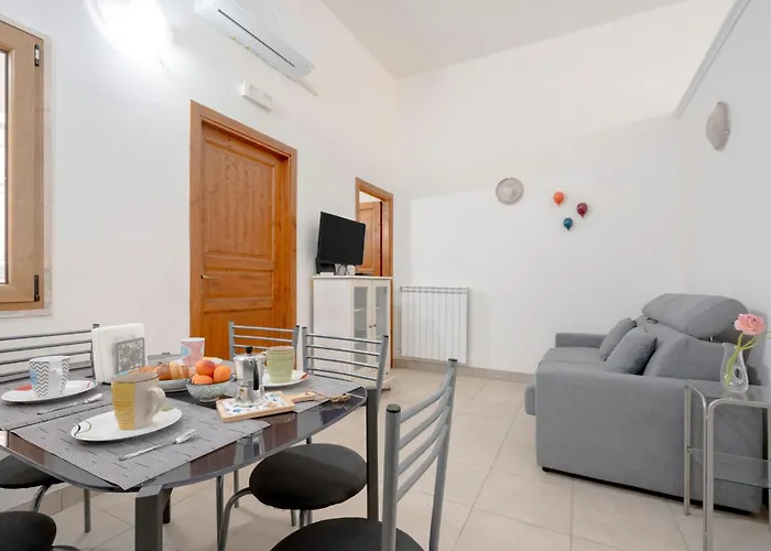 Guesthost - Rosa 公寓 *